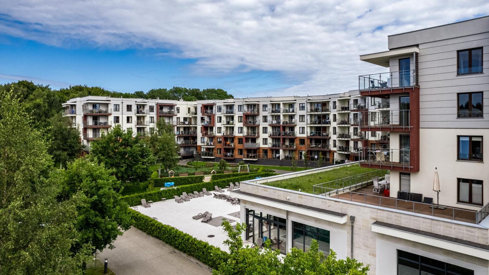 Apartamenty Sun & Snow Polanki Park Z Basenem コウォブジェク エクステリア 写真