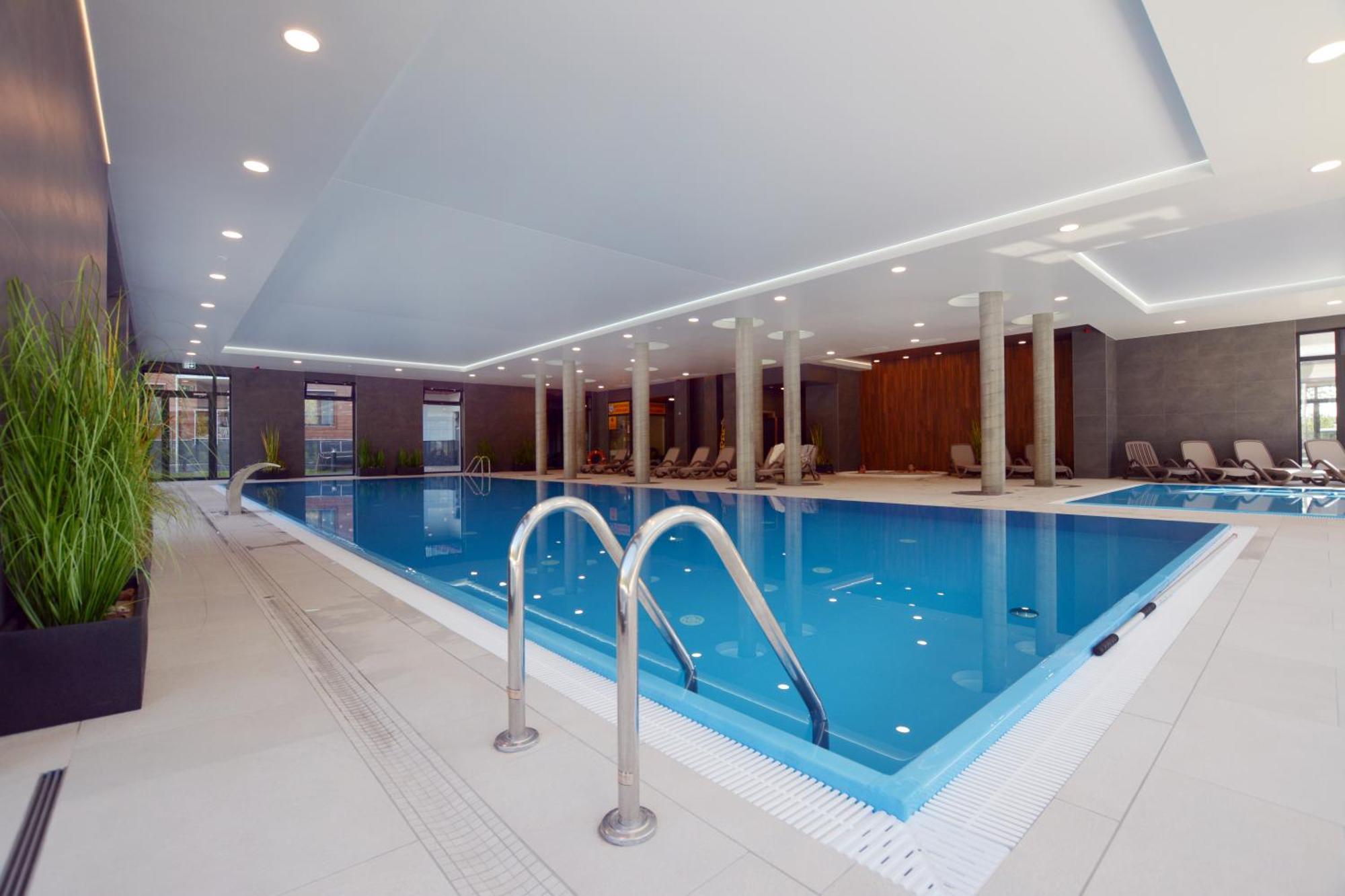 Apartamenty Sun & Snow Polanki Park Z Basenem コウォブジェク エクステリア 写真